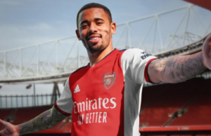 Gabriel Jesus deixa o City e passa a defender o Arsenal da Inglaterra Gabriel Jesus deixa o City e passa a defender o Arsenal da Inglaterra