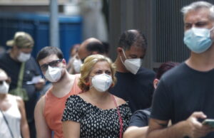 Interior e litoral de SP voltam a obrigar uso de máscara após alta de contaminações pela covid Interior e litoral de SP voltam a obrigar uso de máscara após alta de contaminações pela covid