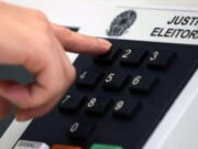 Eleitor já pode solicitar voto em trânsito para as eleições 2022; veja como fazer Eleitor já pode solicitar voto em trânsito para as eleições 2022; veja como fazer