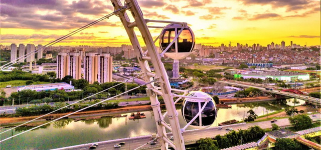 Maior roda-gigante da América Latina "Roda São Paulo"; será inaugurada em dezembro