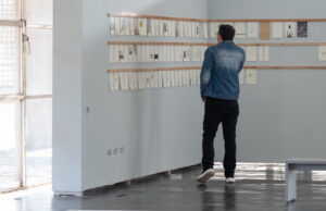 Exposição Diário 366 do artista Bruno Novaes acontece em Ribeirão Preto com a participação do público