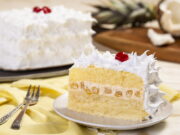 Sodiê apresenta Bolos do Mês de Dezembro com refrescância das frutas e o sabor do chocolate